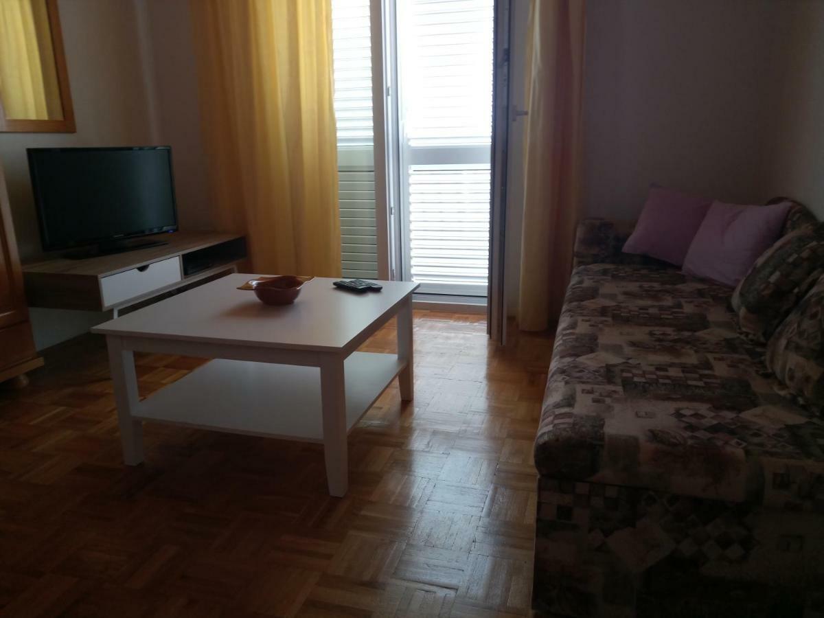 Apartmani Kujundzic Duće Exterior foto